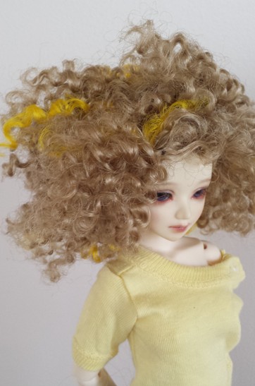 6"-7" Faux mohair with yellow streaks