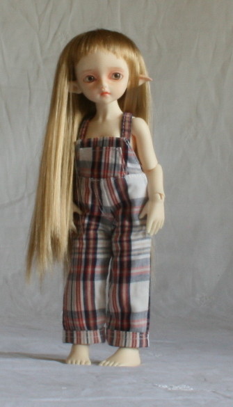 Blonde straight wig 6.5"