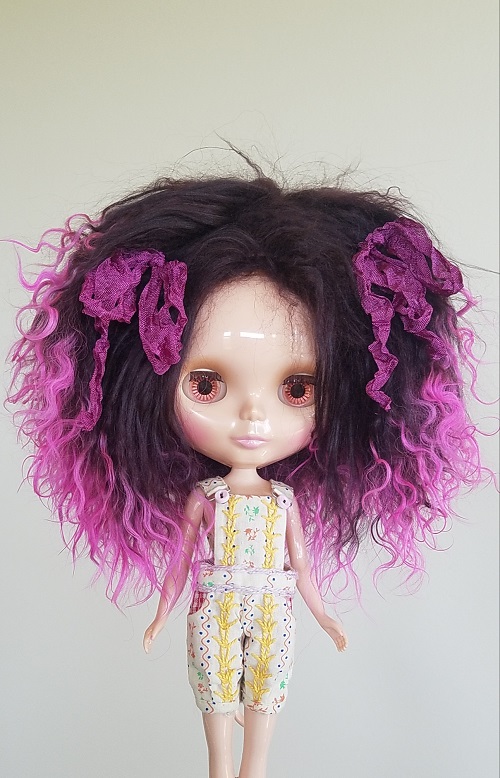 Blythe Black Eggplant & Fushia tip 