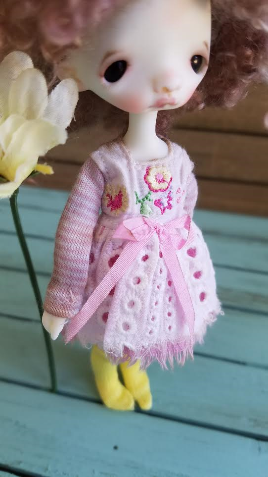 Doll Chateau clothing